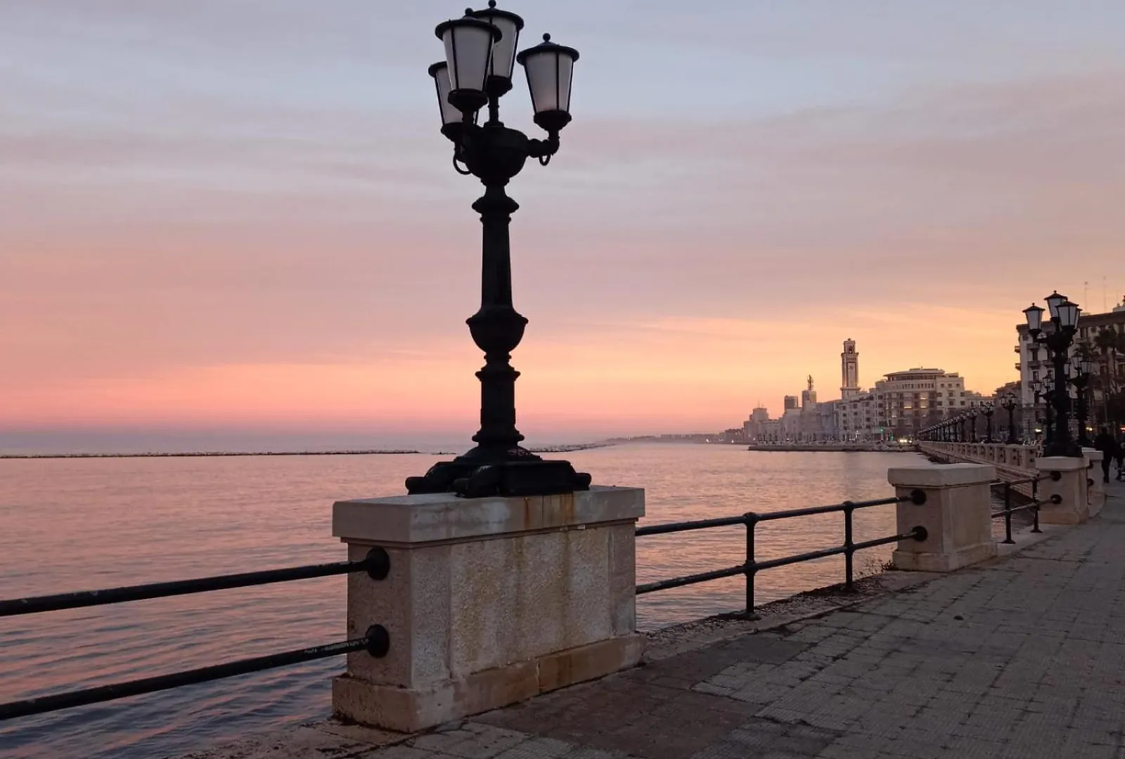 Sun & Moon B&B Bari