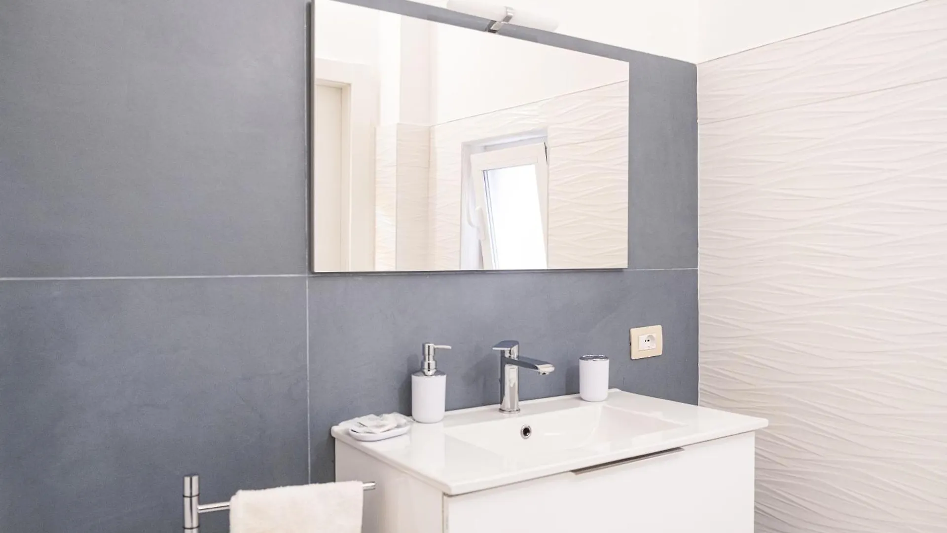 Homestay Sun & Moon B&B Bari