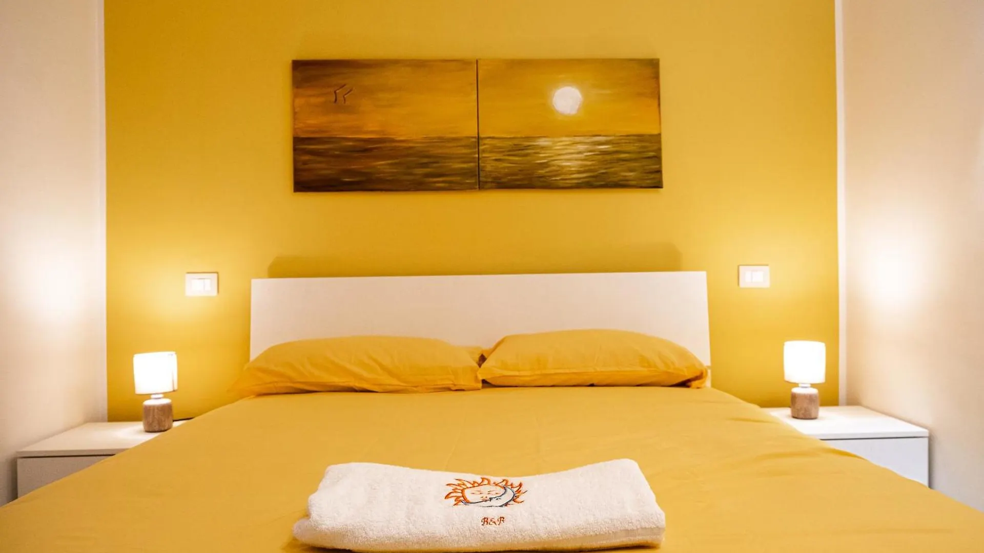 Sun & Moon B&B Bari