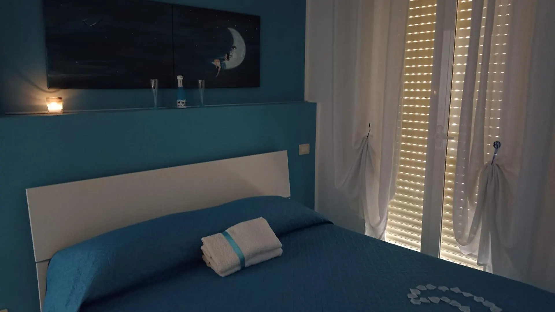 Sun & Moon B&B Bari Italy